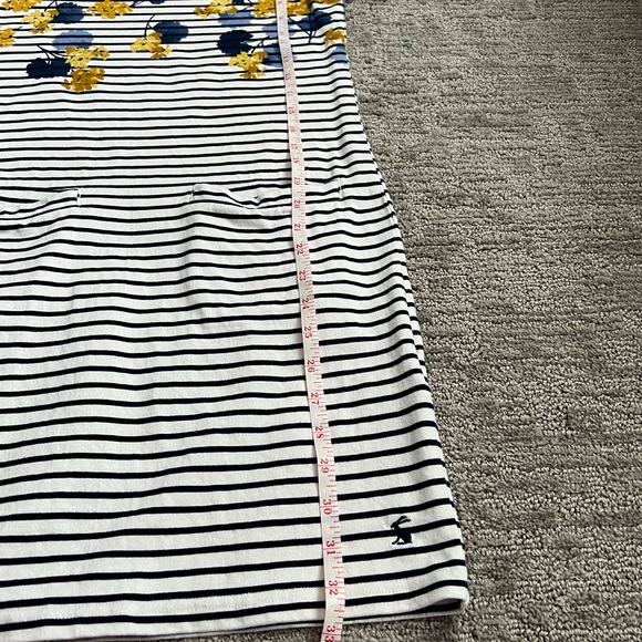 Joules t-shirt dress with front pockets - Picture 4 of 6